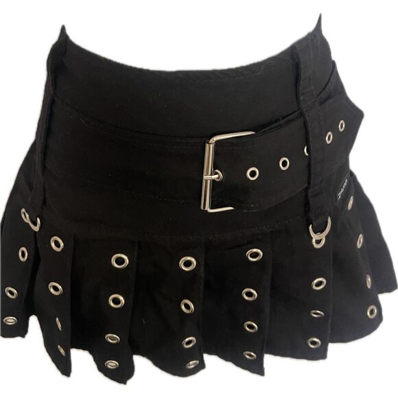 Tripp NYC Grommet Pleated Buckle Mini Skirt Women’s Size S - Picture 2 of 7